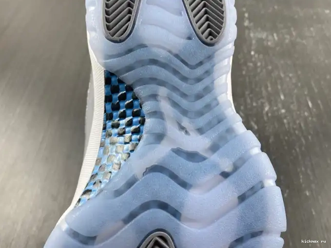 Rep Kickmax 11 AV2187-140 Jordan Air Grey Low Cement 0420